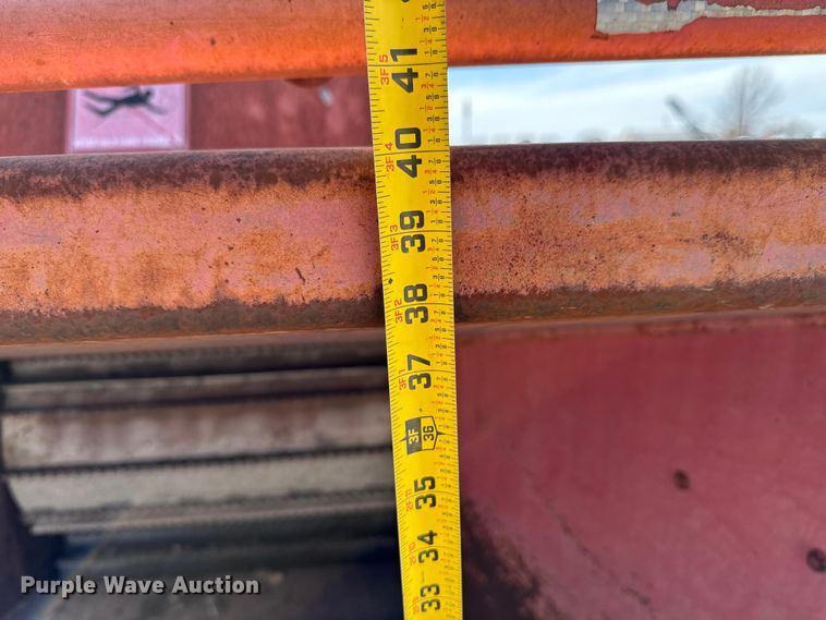 image for item OJ9664 2001 Morbark 2400 wood chipper