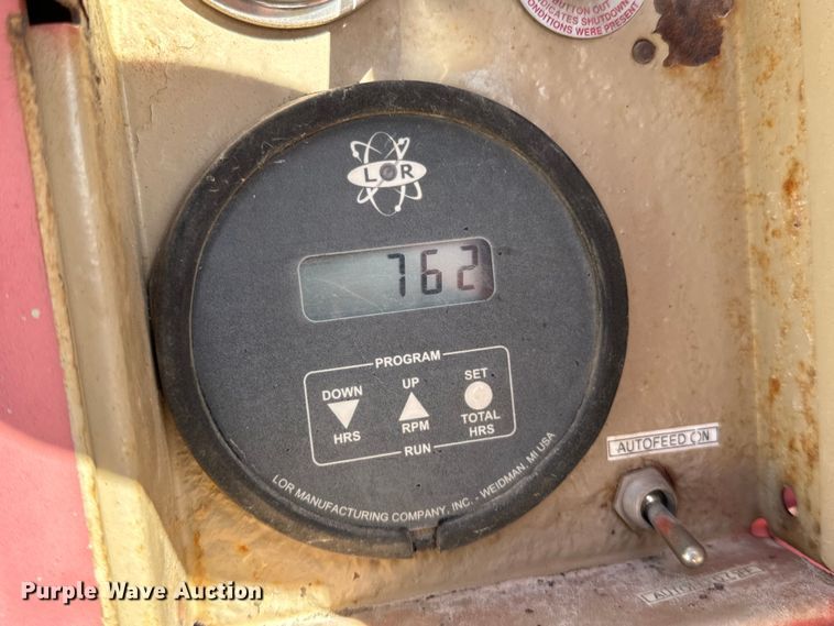 image for item OJ9664 2001 Morbark 2400 wood chipper