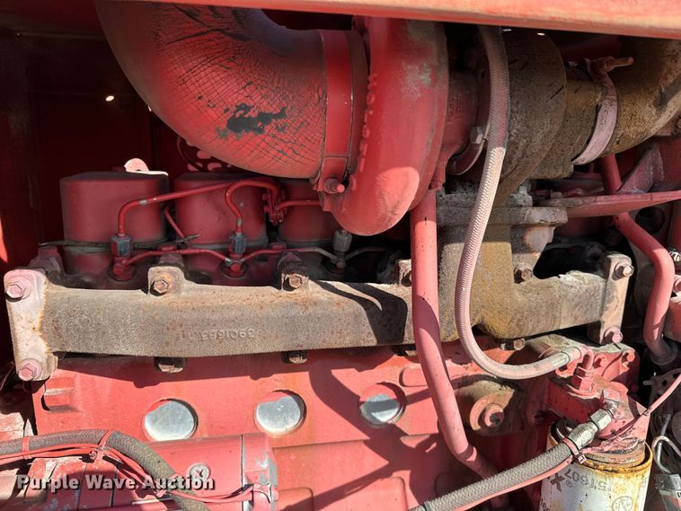 image for item OJ9664 2001 Morbark 2400 wood chipper