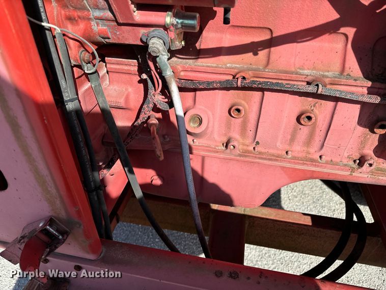 image for item OJ9664 2001 Morbark 2400 wood chipper