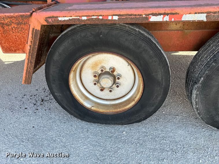 image for item OJ9664 2001 Morbark 2400 wood chipper