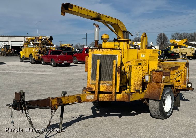 image for item OJ9665 Bandit 250 wood chipper