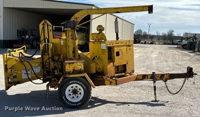 image for item OJ9665 Bandit 250 wood chipper