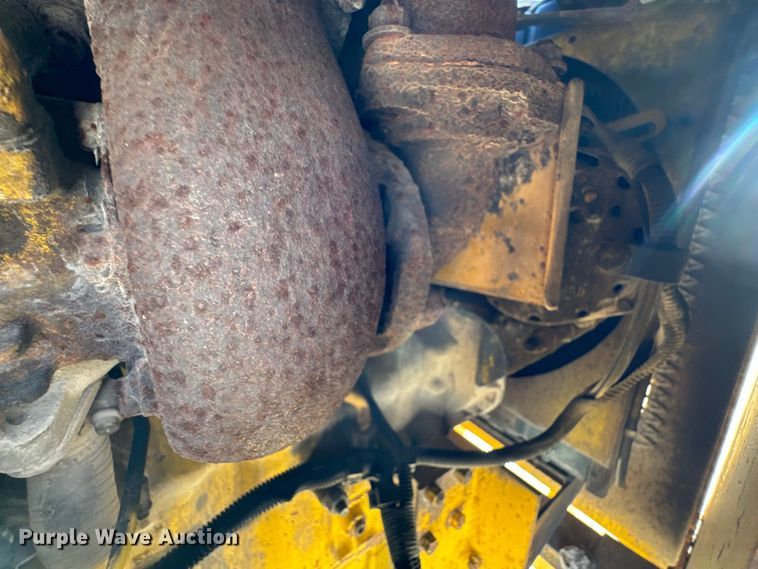 image for item OJ9665 Bandit 250 wood chipper