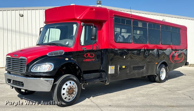 image for item OJ9670 2015 Freightliner  Business Class M2 shuttle bus