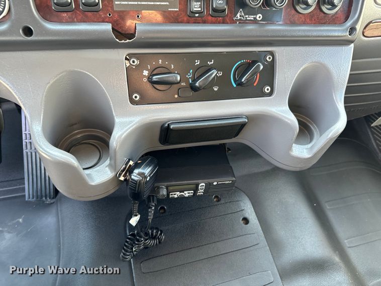 image for item OJ9670 2015 Freightliner  Business Class M2 shuttle bus