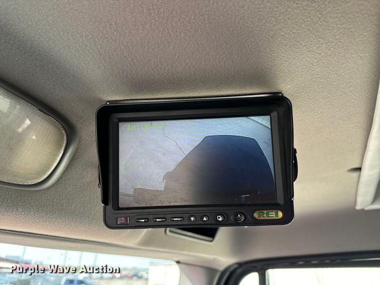 image for item OJ9670 2015 Freightliner  Business Class M2 shuttle bus