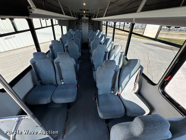 image for item OJ9670 2015 Freightliner  Business Class M2 shuttle bus