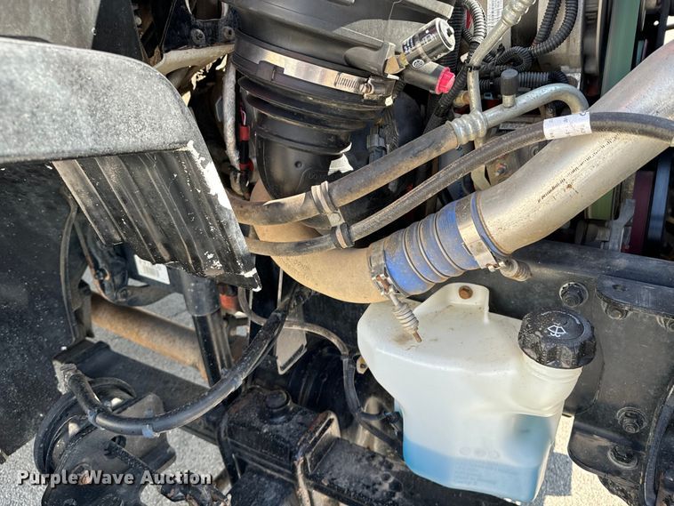 image for item OJ9670 2015 Freightliner  Business Class M2 shuttle bus