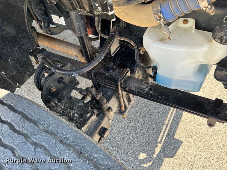 image for item OJ9670 2015 Freightliner  Business Class M2 shuttle bus