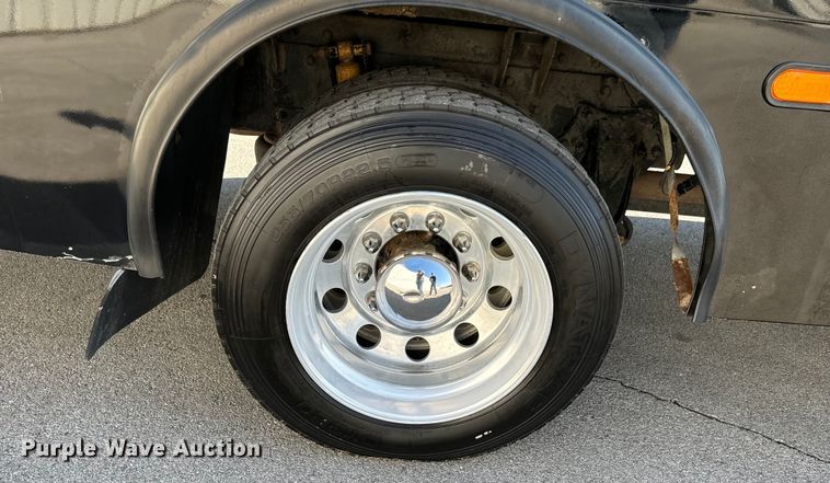 image for item OJ9670 2015 Freightliner  Business Class M2 shuttle bus