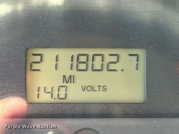 image for item OJ9670 2015 Freightliner  Business Class M2 shuttle bus