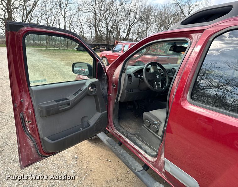 image for item OJ9672 2006 Nissan  Xterra SUV