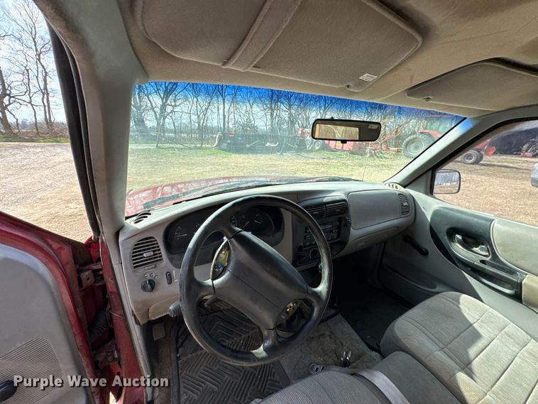 image for item OJ9673 1997 Ford Ranger XLT SuperCab pickup truck