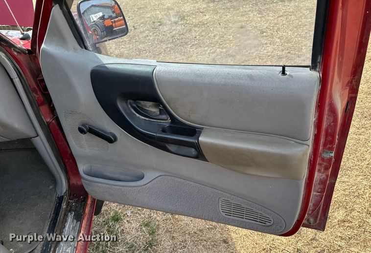 image for item OJ9673 1997 Ford Ranger XLT SuperCab pickup truck