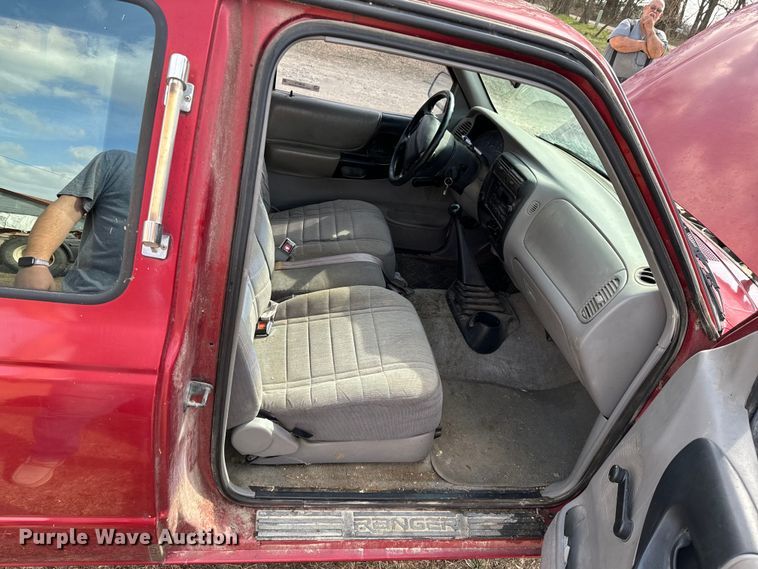 image for item OJ9673 1997 Ford Ranger XLT SuperCab pickup truck