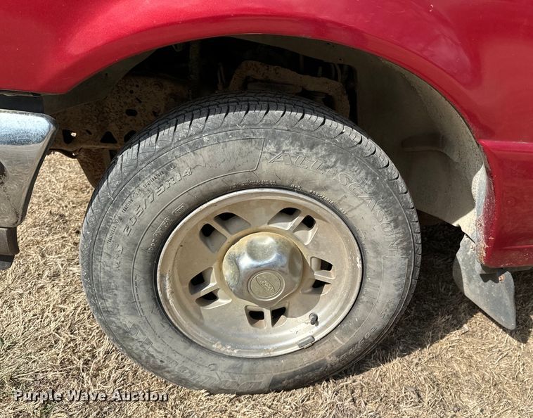 image for item OJ9673 1997 Ford Ranger XLT SuperCab pickup truck