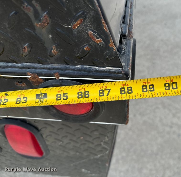 image for item OJ9685 2000 Chevrolet C3500 utility bed pickup truck