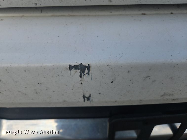 image for item OK9814 2005 Ford  F150 SuperCab pickup truck