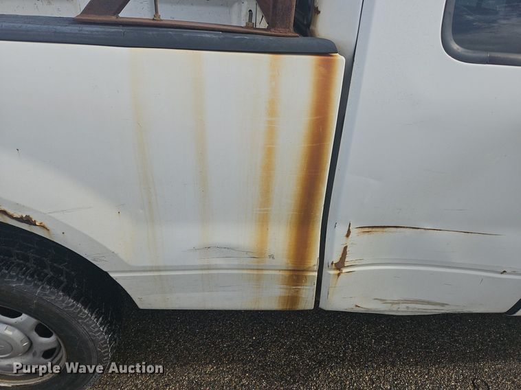 image for item OK9814 2005 Ford  F150 SuperCab pickup truck