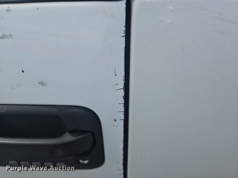 image for item OK9814 2005 Ford  F150 SuperCab pickup truck