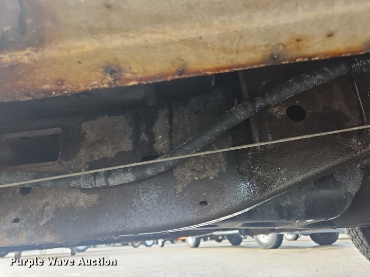 image for item OK9814 2005 Ford  F150 SuperCab pickup truck