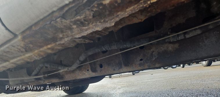 image for item OK9814 2005 Ford  F150 SuperCab pickup truck