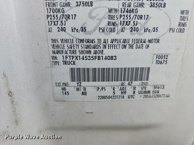 image for item OK9814 2005 Ford  F150 SuperCab pickup truck