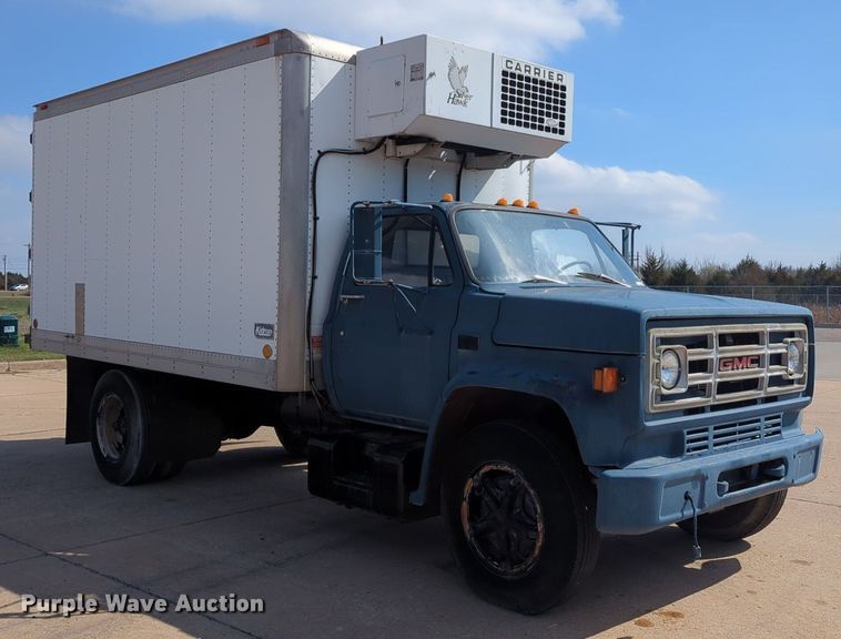 image for item OL9244 1988 GMC C6000 refrigerated truck