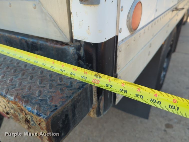 image for item OL9244 1988 GMC C6000 refrigerated truck