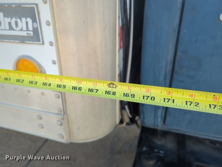 image for item OL9244 1988 GMC C6000 refrigerated truck