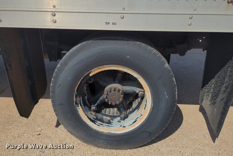 image for item OL9244 1988 GMC C6000 refrigerated truck