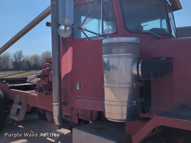 image for item OL9245 1979 Peterbilt 353S23 winch truck