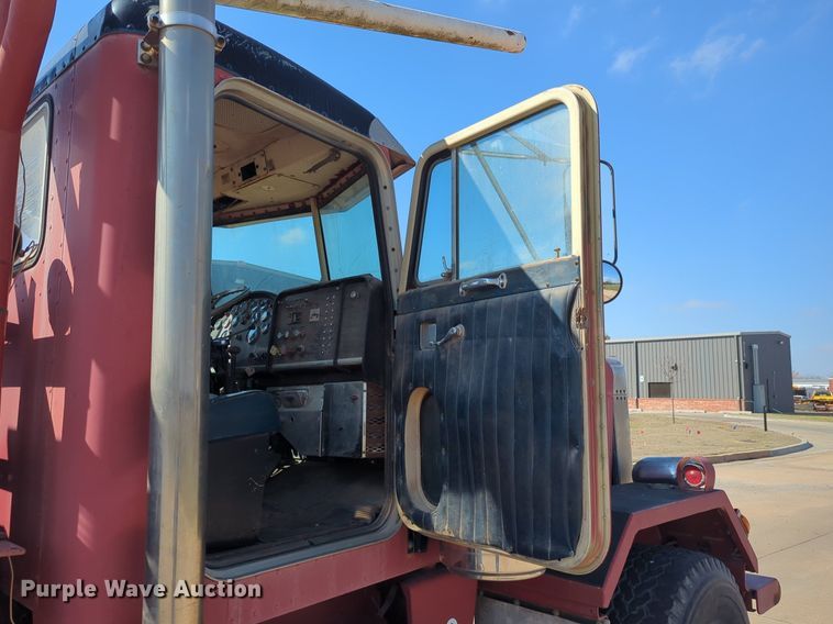 image for item OL9245 1979 Peterbilt 353S23 winch truck