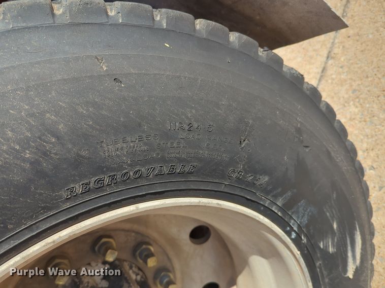 image for item OL9245 1979 Peterbilt 353S23 winch truck