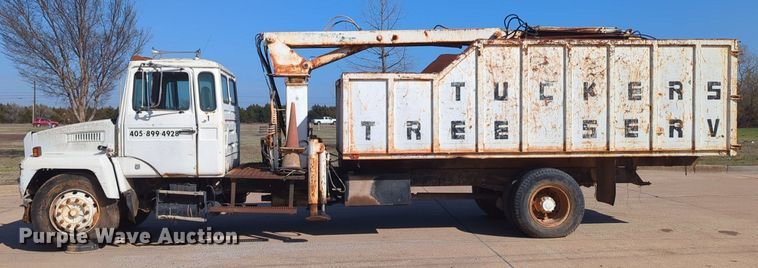 image for item OL9247 1995 Mack Midliner CS300P crane truck