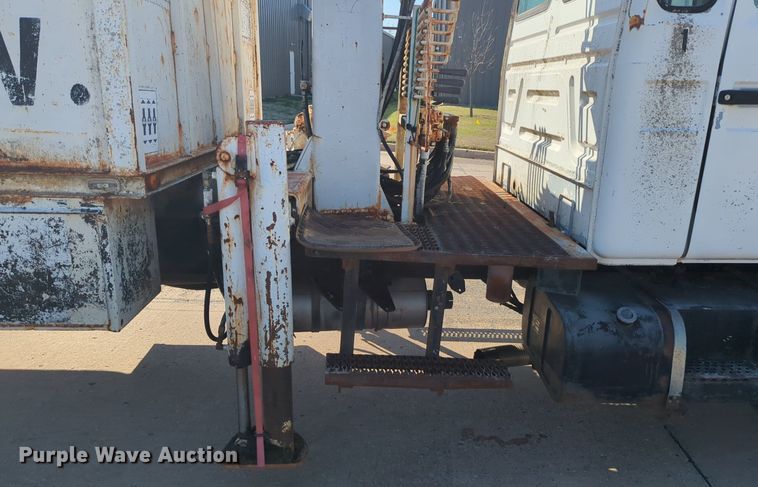 image for item OL9247 1995 Mack Midliner CS300P crane truck