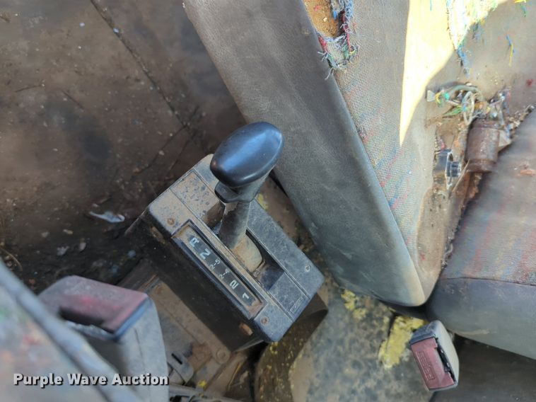 image for item OL9247 1995 Mack Midliner CS300P crane truck