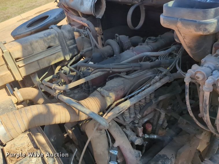 image for item OL9247 1995 Mack Midliner CS300P crane truck