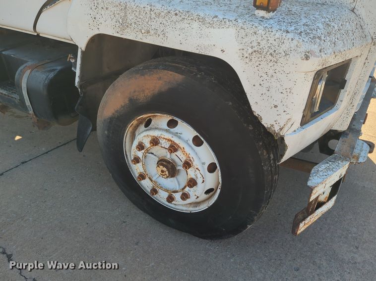 image for item OL9247 1995 Mack Midliner CS300P crane truck