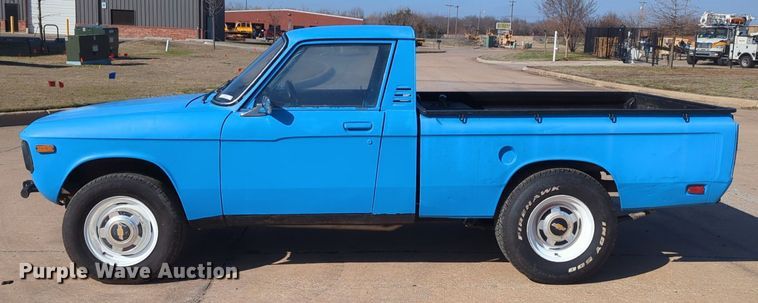 image for item OL9248 1975 Chevrolet LUV pickup truck