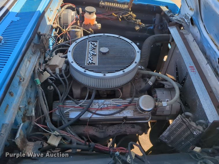 image for item OL9248 1975 Chevrolet LUV pickup truck