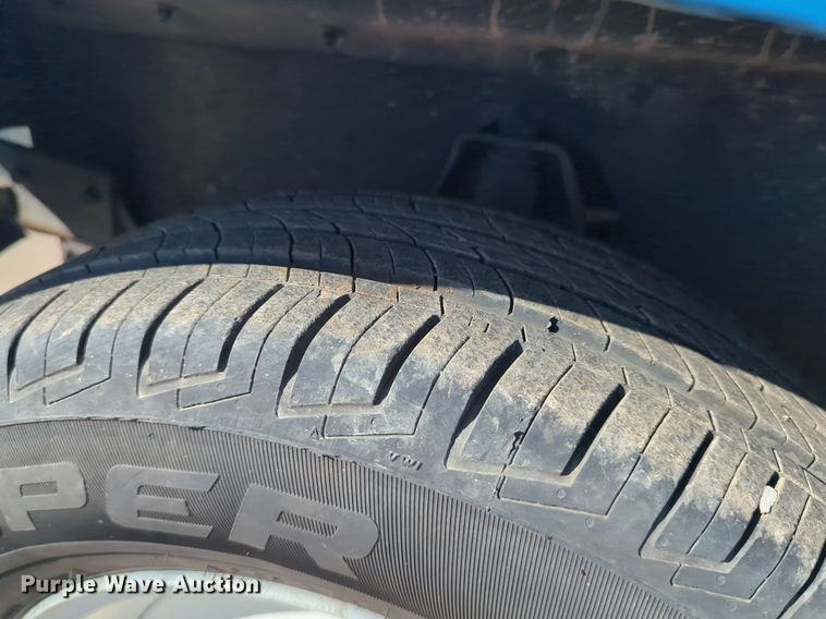 image for item OL9248 1975 Chevrolet LUV pickup truck