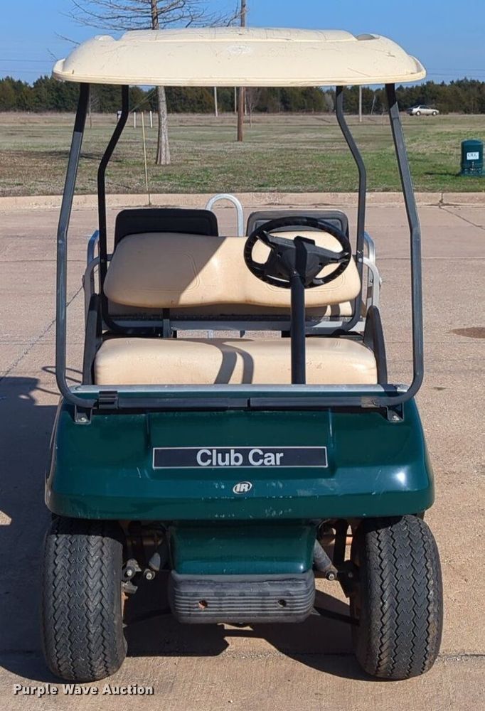 image for item OL9249 2004 Club Car DS golf cart