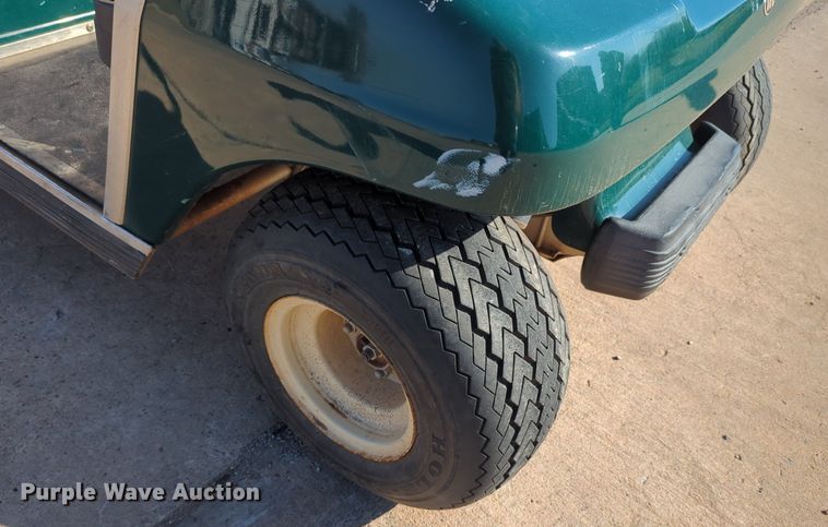 image for item OL9249 2004 Club Car DS golf cart