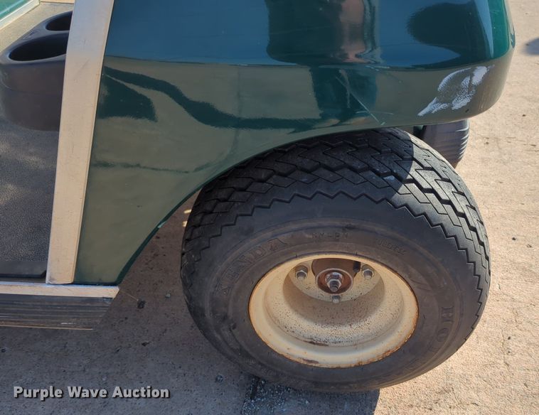 image for item OL9249 2004 Club Car DS golf cart