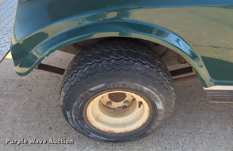 image for item OL9249 2004 Club Car DS golf cart