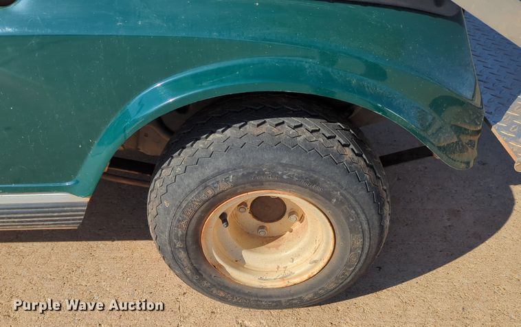 image for item OL9249 2004 Club Car DS golf cart