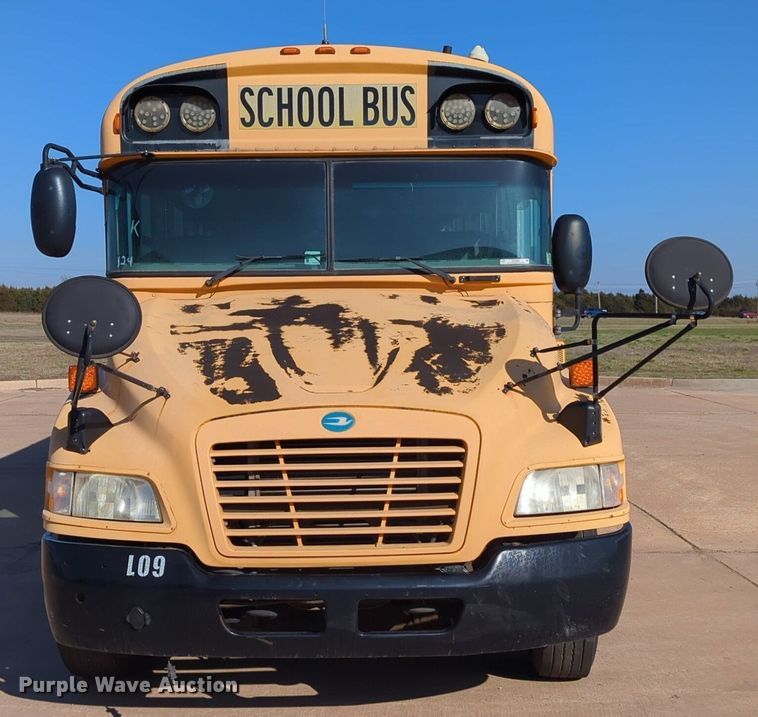 image for item OL9250 2009 Bluebird Vision school bus