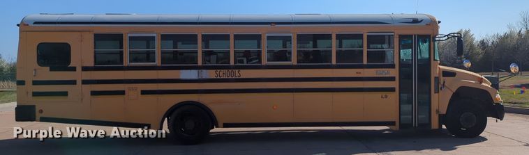 image for item OL9250 2009 Bluebird Vision school bus